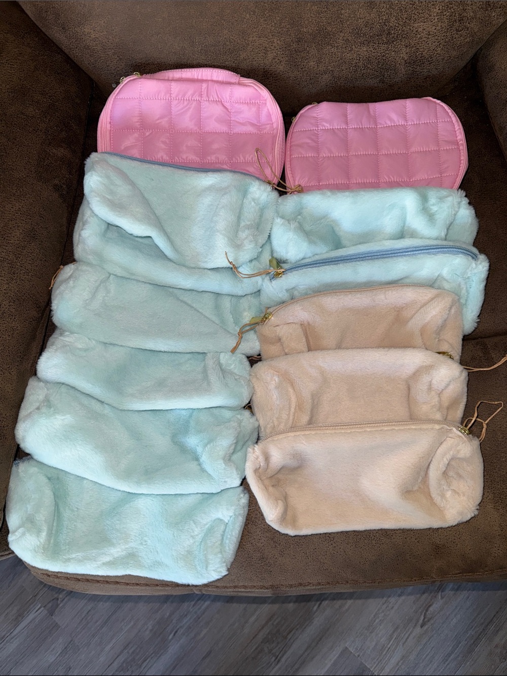 Fuzzy pencil cases NWOT 8 teal, 3 tan , 2 pink storage